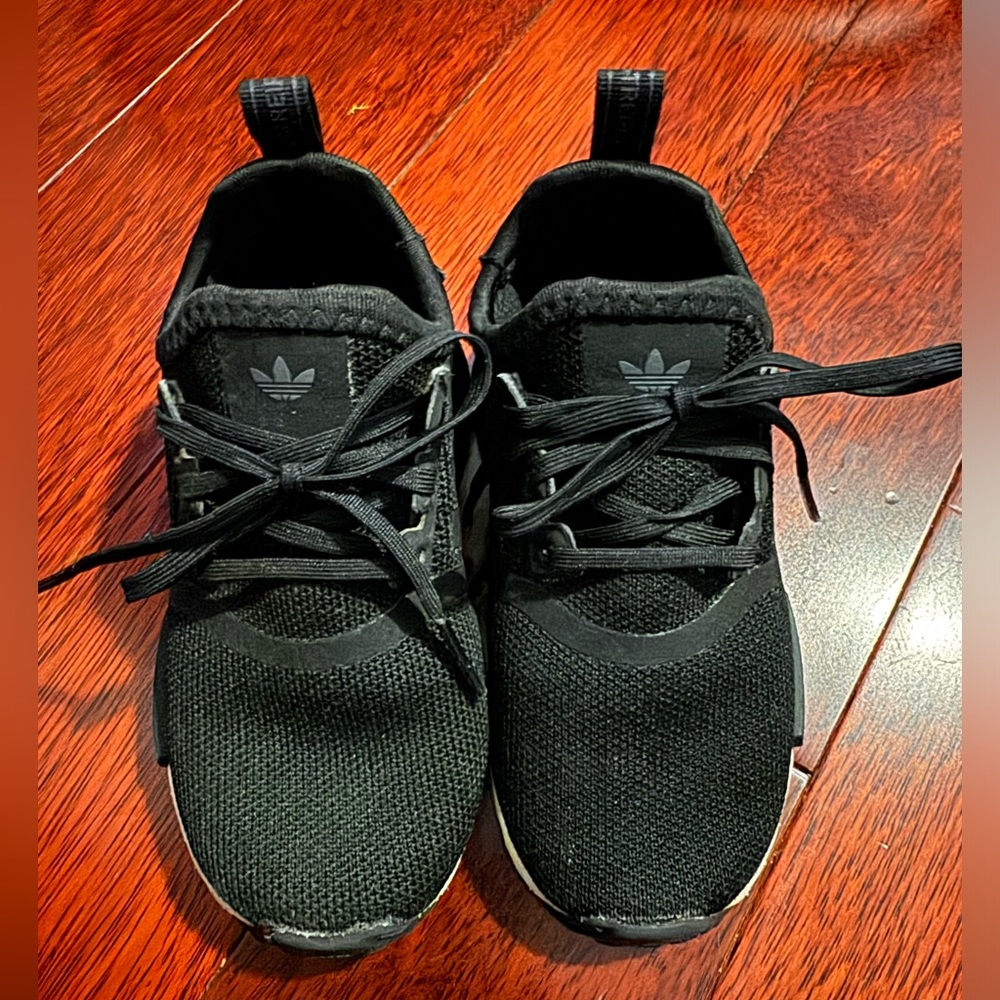 Adidas Toddler size 7 sneakers
